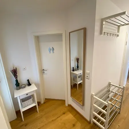 Neues Inserat, modernes Penthouse, nahe Würzburg Exterior foto