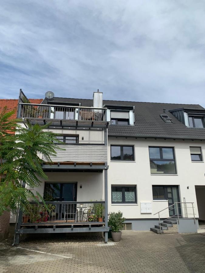 Modernes Penthouse, Nahe *