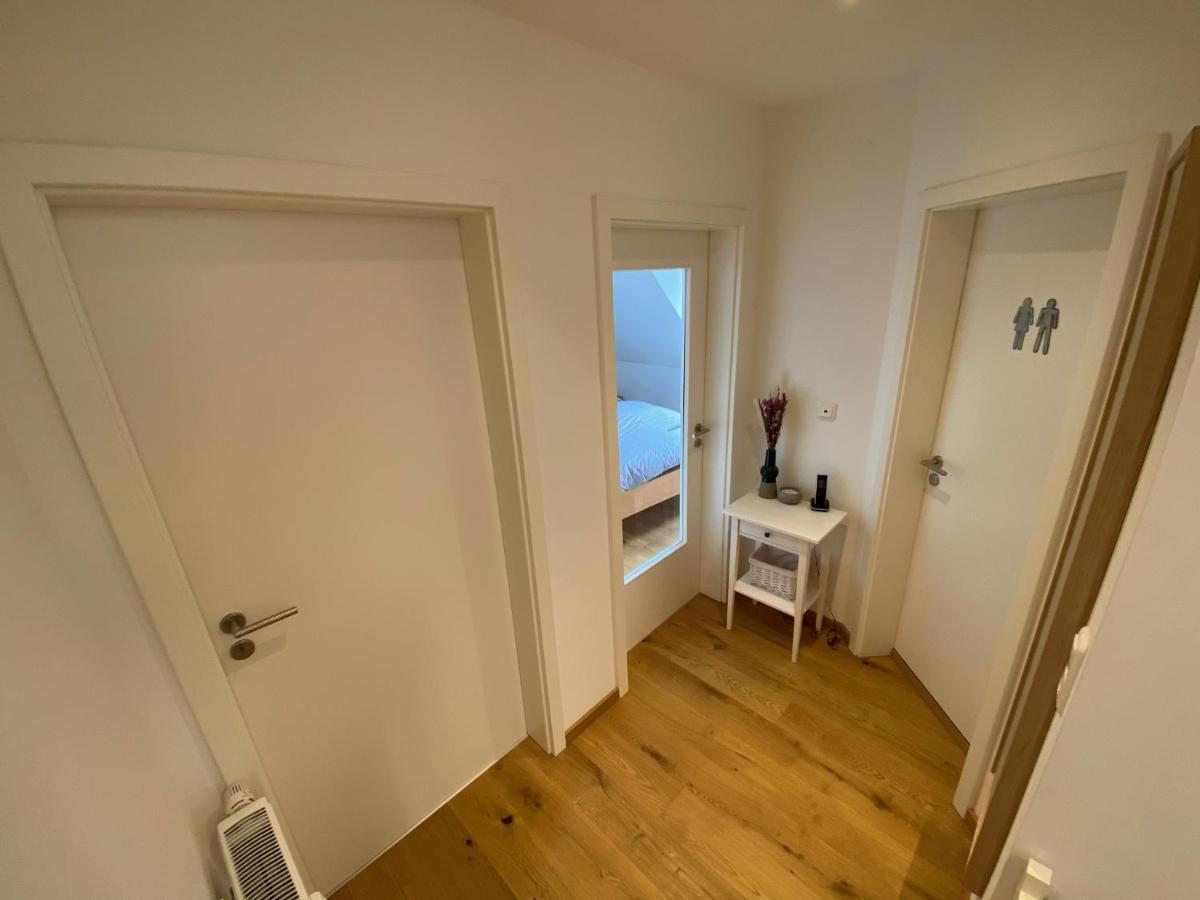 Apartment Modernes Penthouse, Nahe Wurzburg